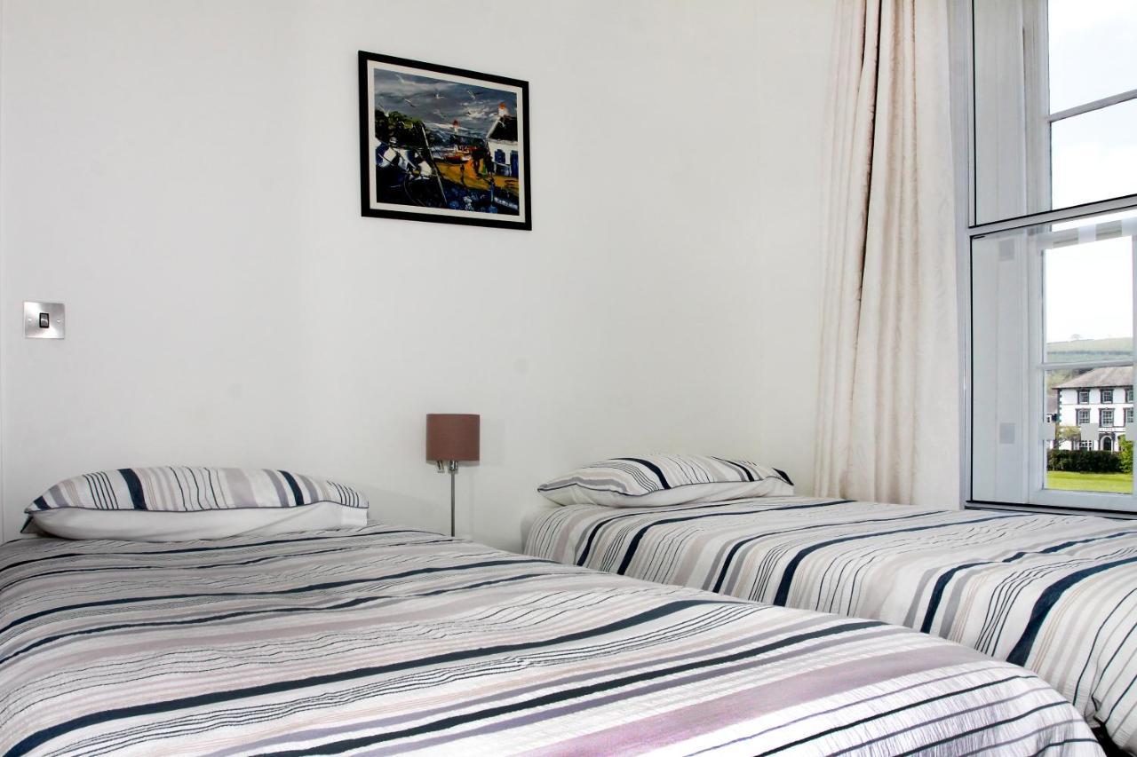 Apartamento 2 Yr Hen Fanc Aberaeron Exterior foto